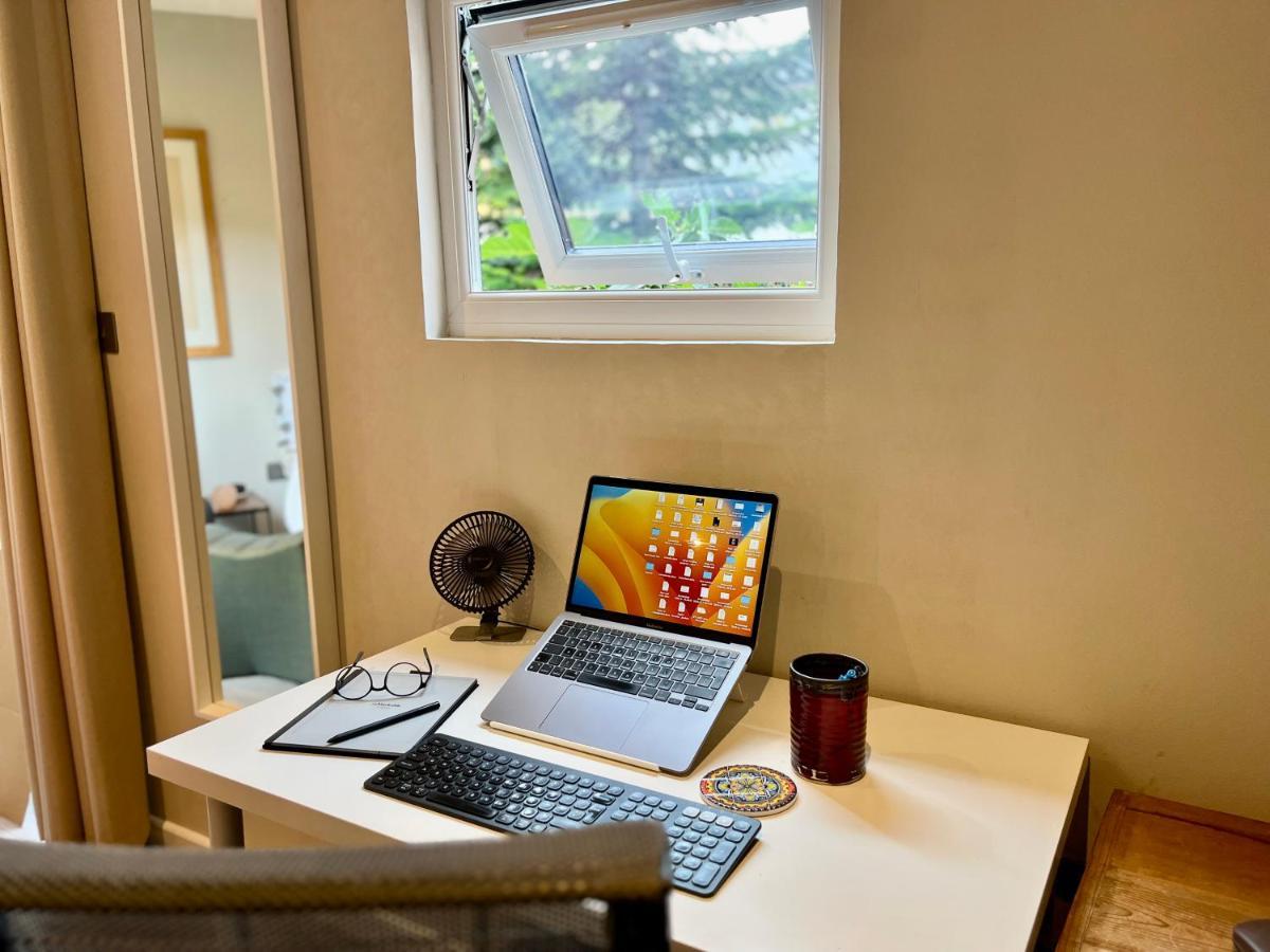 Modern, Gr Floor 1 Bed, Bathroom, Garden & Private Entry With Free Parking Cambridge  Bagian luar foto